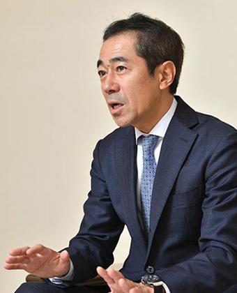 株式会社 三松　代表取締役社長 齋藤 徹